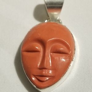 🌻*Vintage Bone Engraved Goddess Silver Pendant